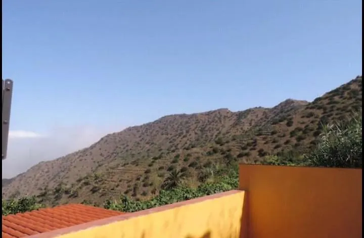 Country house Casa Roja Guest House Vallehermoso Spain